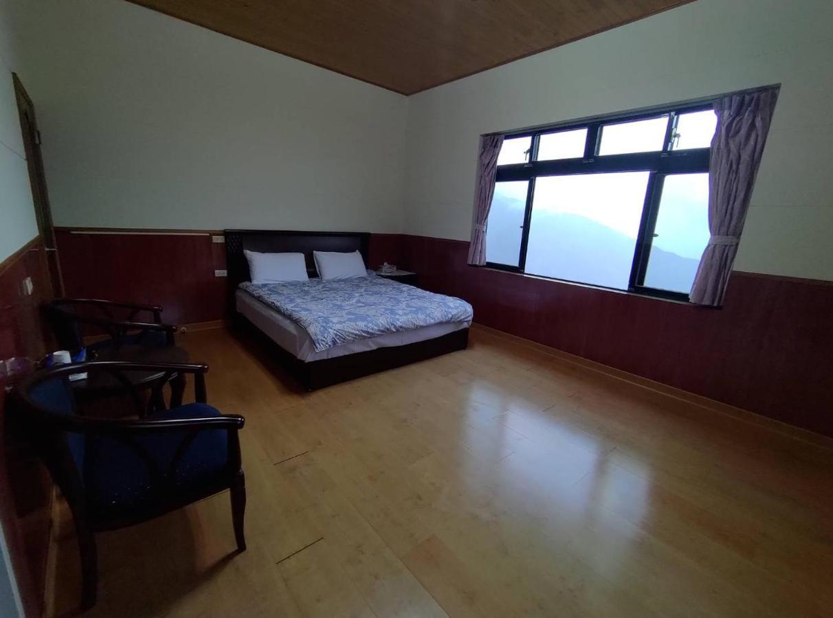 Lanting Yazhu B&B Ren'ai Eksteriør billede